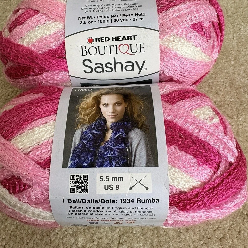 Red Heart Boutique Sashay Lot of 3 Metallic Pink Tutu 3.5 oz 100 G Yarn - Picture 2 of 5